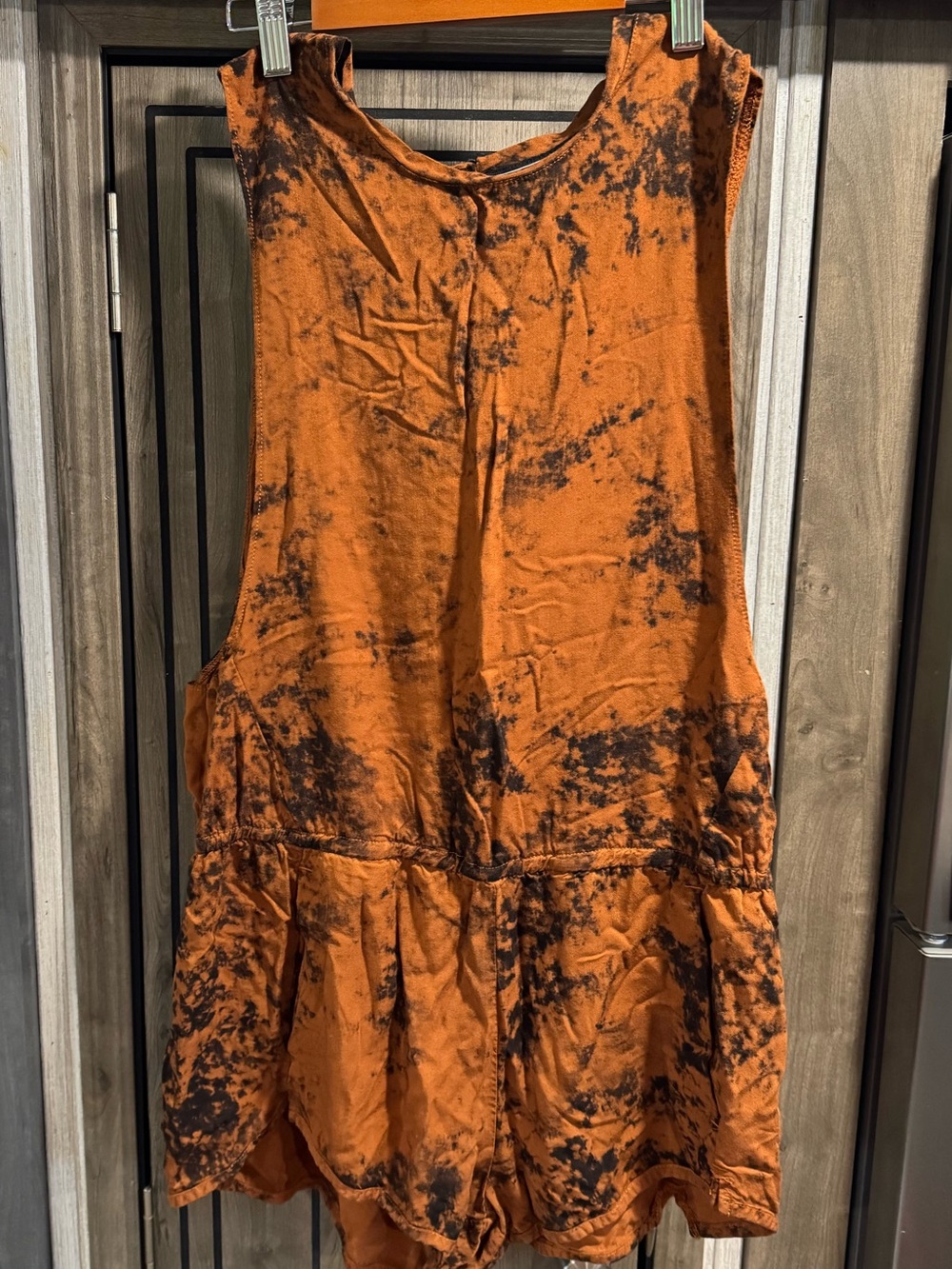 Hurley Rust Orange and Black Keyhole Back Tie-Dye Romper